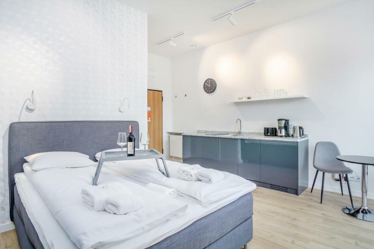 Apartments Poznan Mtp Bukowska By Noclegi Renters Exterior photo